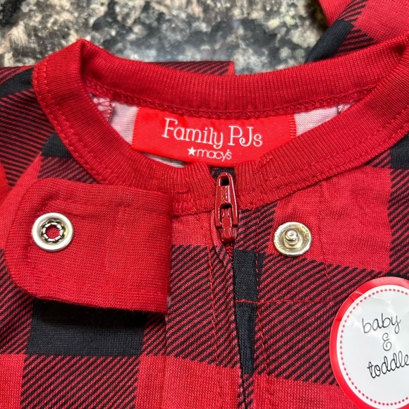 Macy's Family PJs T SZ 12 months Christmas 1PC Pajama Buffalo Check Red NWT - Picture 11 of 12